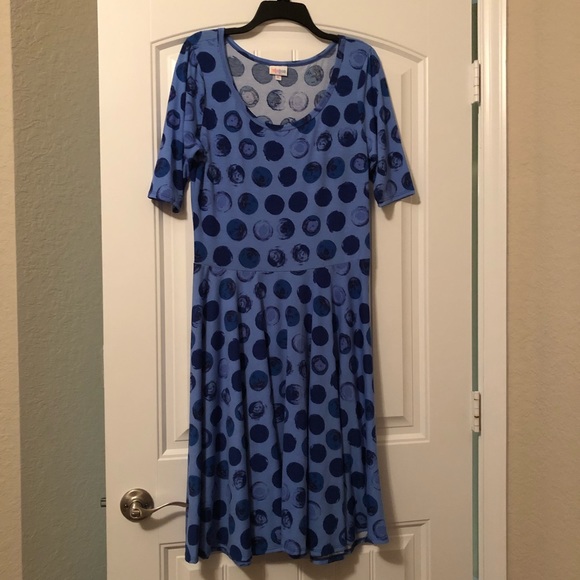 LuLaRoe Dresses & Skirts - Lularoe blue polka dot Nicole dress